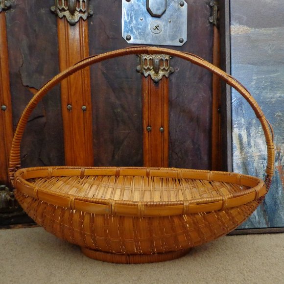 Accents Vintage Large Oval Basket With Handle 14 Inch